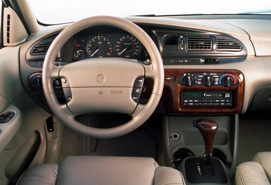  Mercury Mystique 1998 года  (фото 25 из 26)